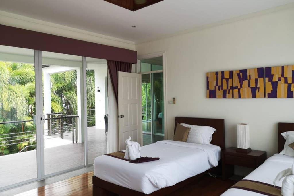 4 Bedroom Villa Kamala Beach Phuket Kültér fotó