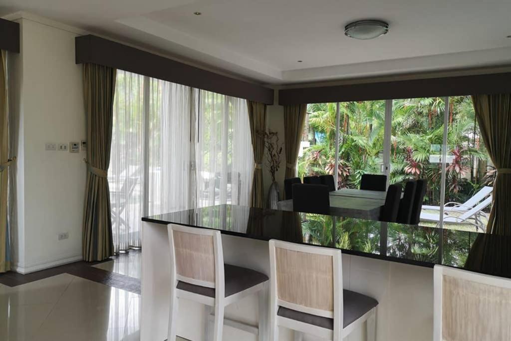 4 Bedroom Villa Kamala Beach Phuket Kültér fotó